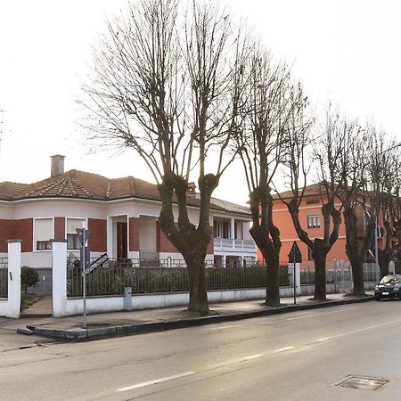 L'Agrifoglio Affittacamere Gattinara Luaran gambar