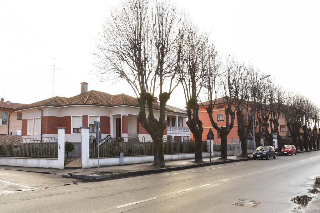 L'Agrifoglio Affittacamere Gattinara Luaran gambar